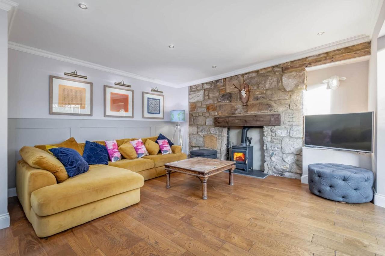East Cottage * Wood Burning Hot Tub * Garden セント・アンドルーズ エクステリア 写真